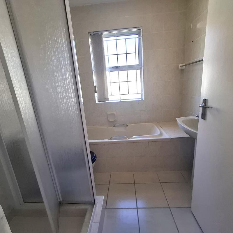 2 Bedroom Property for Sale in Durbanville Western Cape